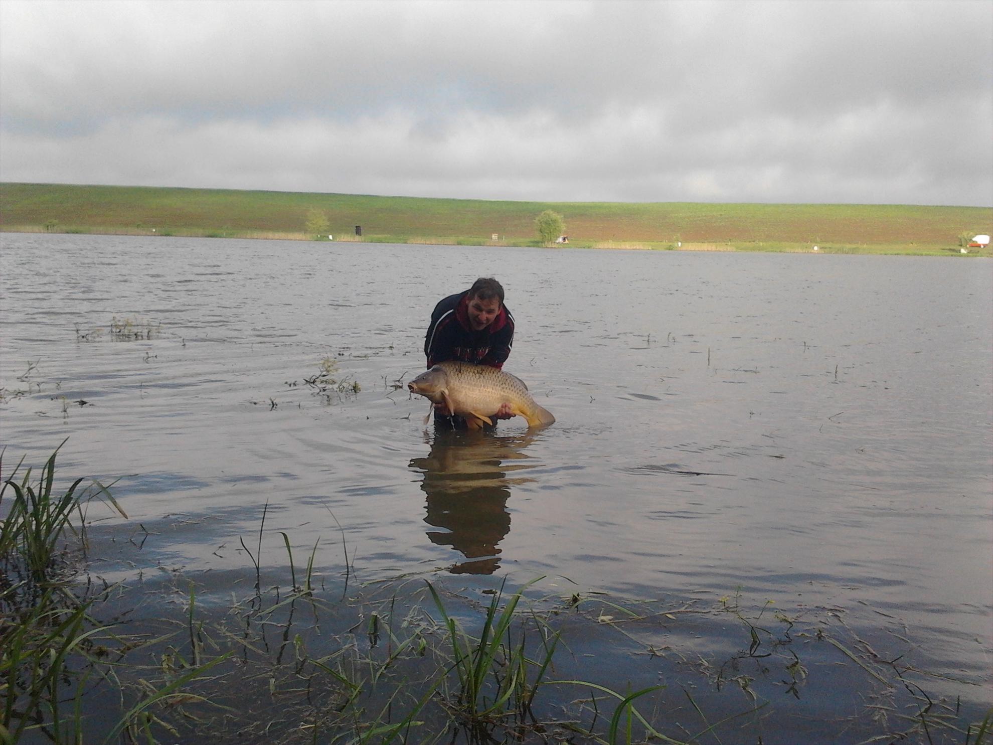 Cupa pescarul;ui singuratic 17 - 19 mai. - 2013-05-18-082133.jpg